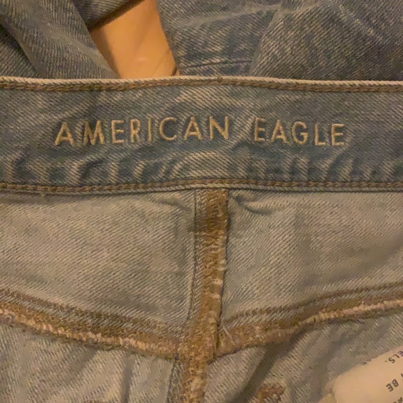 American Eagle Mom Jeans - Picture 4 of 5